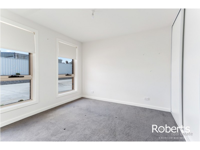 2/82a Main Road, Exeter TAS 7275