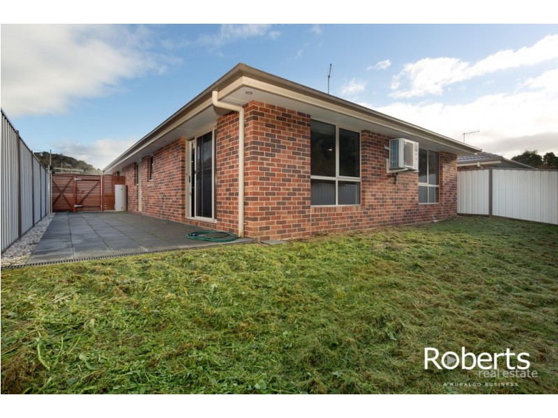 2/82a Main Road, Exeter TAS 7275