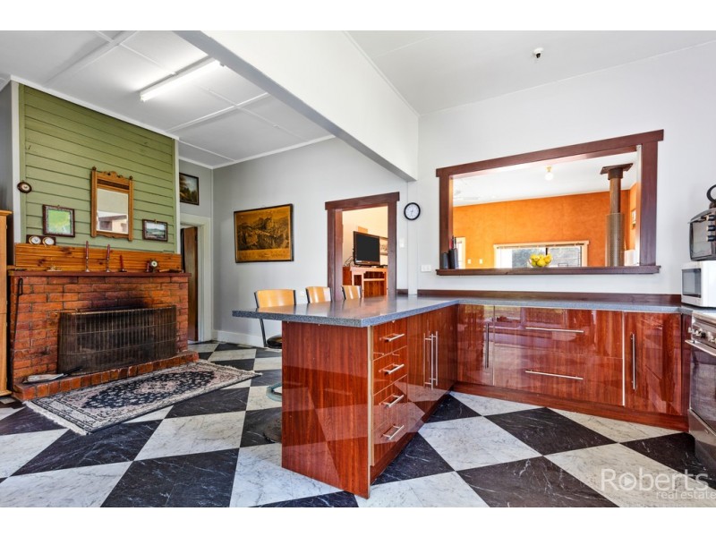 10 Base Road, Forester TAS 7260