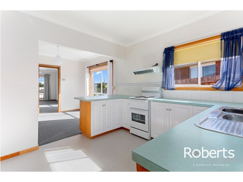 8 Summer Rise, Summerhill TAS 7250