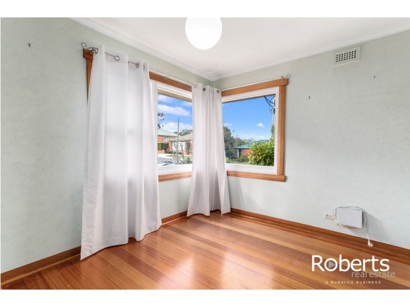 32 Ronneby Road, Newnham TAS 7248