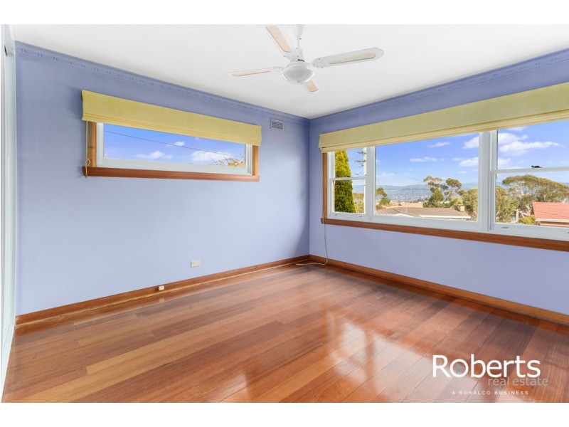 32 Ronneby Road, Newnham TAS 7248