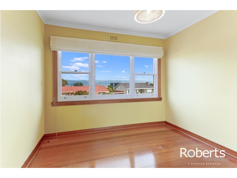 32 Ronneby Road, Newnham TAS 7248