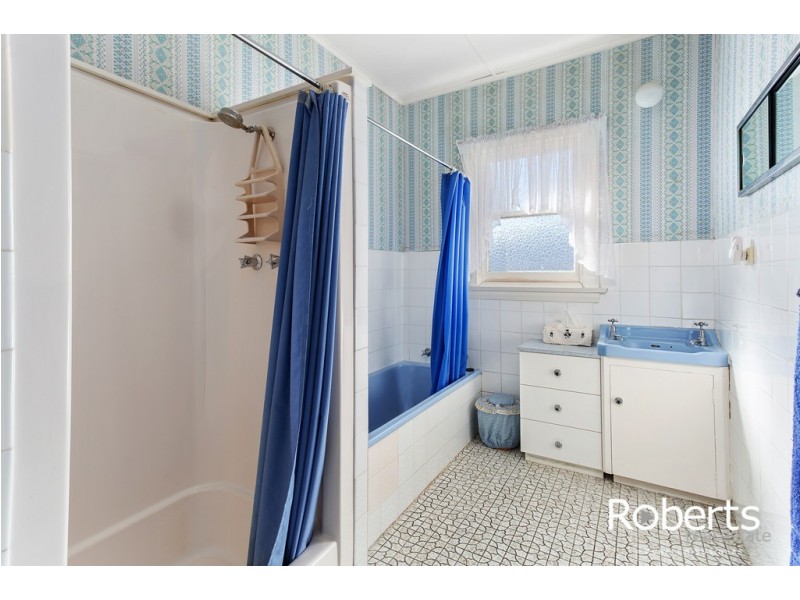 8 Napoleon Street, Youngtown TAS 7249