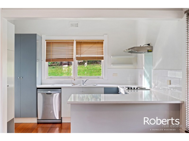 21 Meredith Crescent, South Launceston TAS 7249