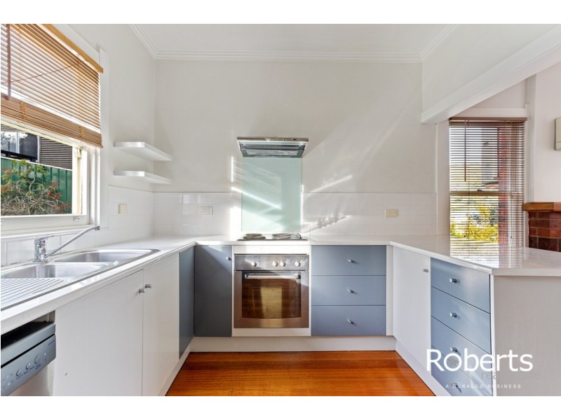 21 Meredith Crescent, South Launceston TAS 7249