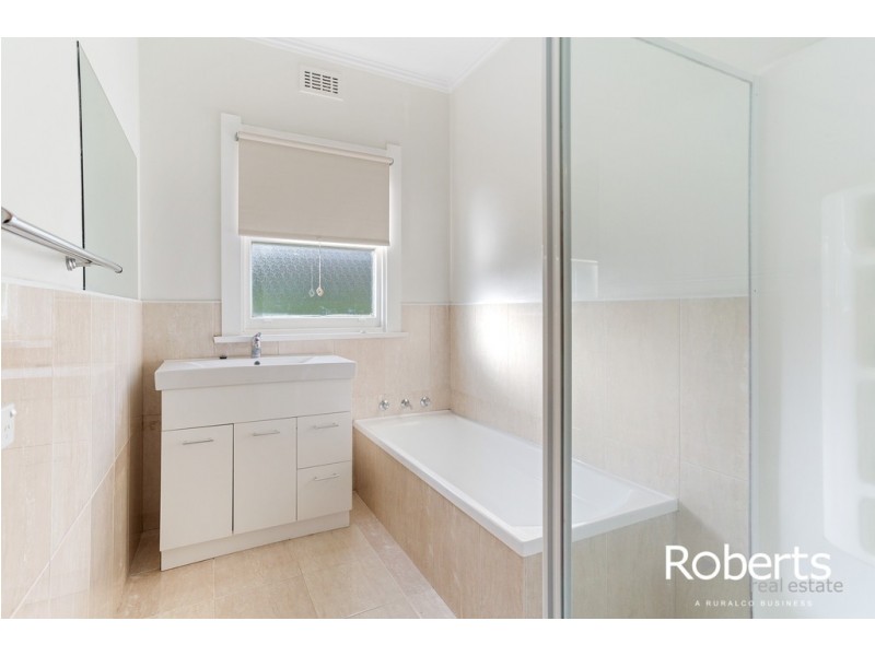 21 Meredith Crescent, South Launceston TAS 7249