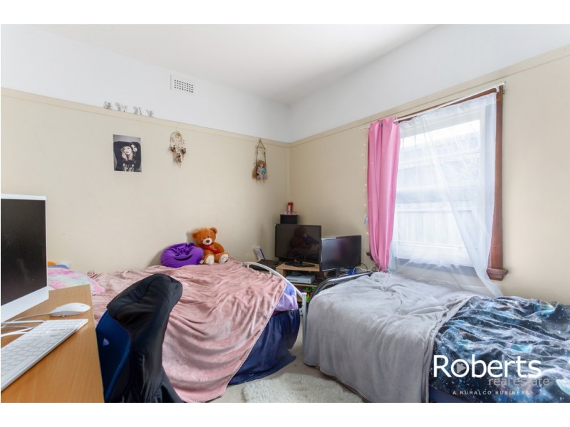 1/4 Allenby Street, Mowbray TAS 7248