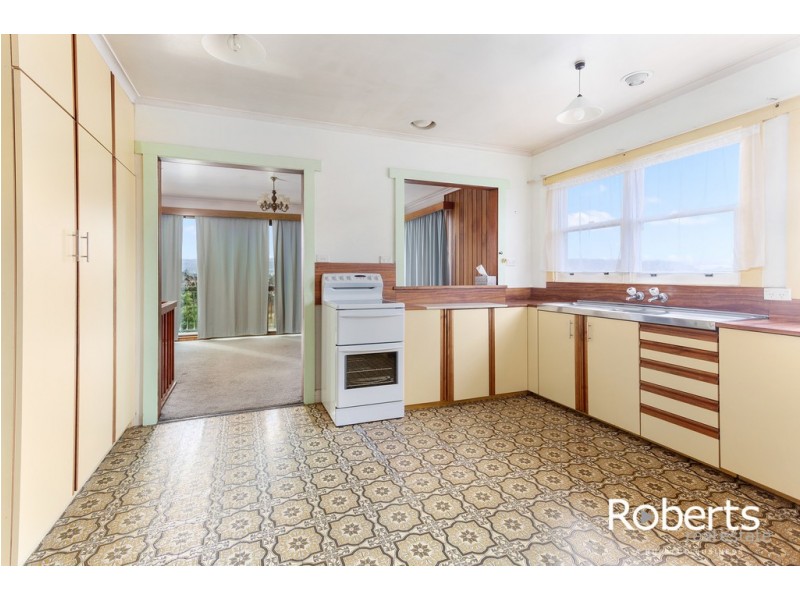 8 Elouera Street, Riverside TAS 7250