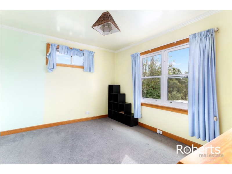 8 Elouera Street, Riverside TAS 7250