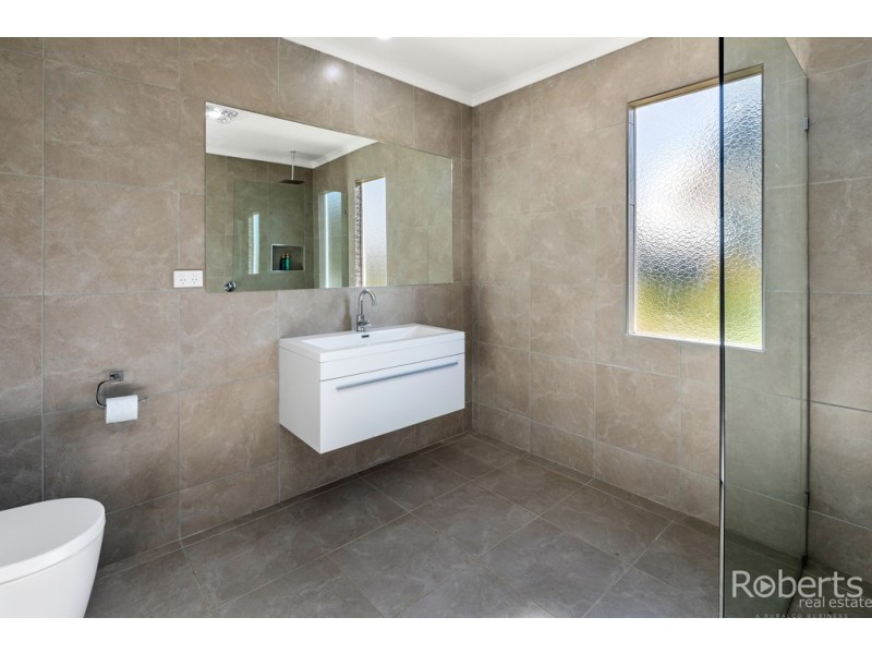 7 Winnaleah Road, Winnaleah TAS 7265