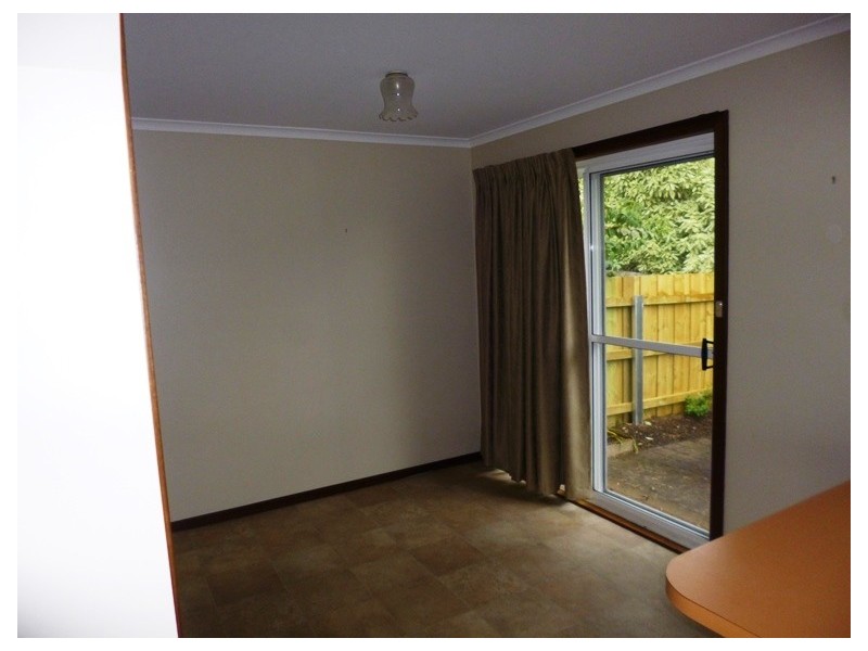 2/201 Alanvale Road, Newnham TAS 7248