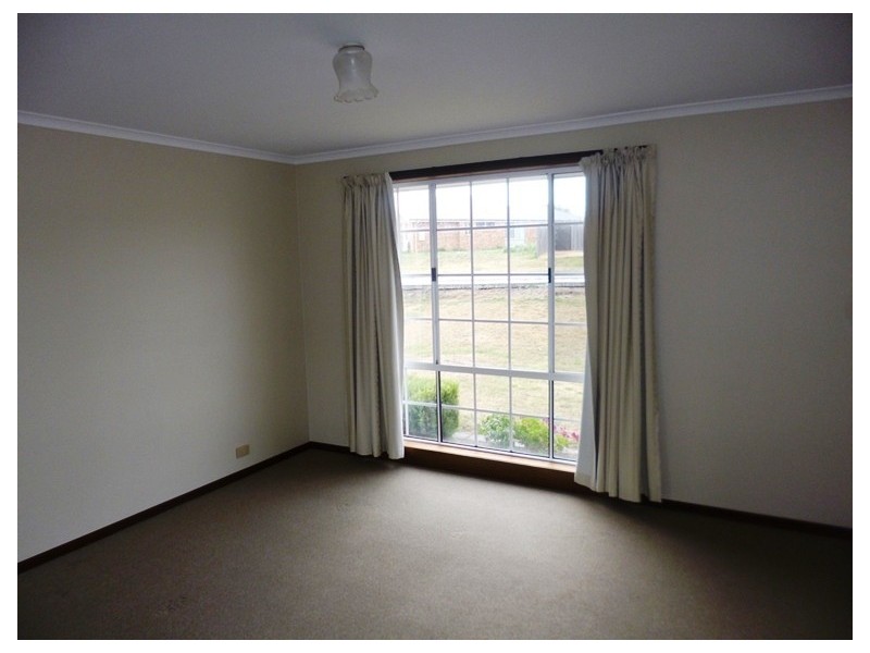 2/201 Alanvale Road, Newnham TAS 7248