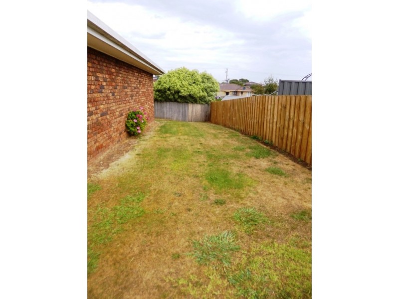 2/201 Alanvale Road, Newnham TAS 7248