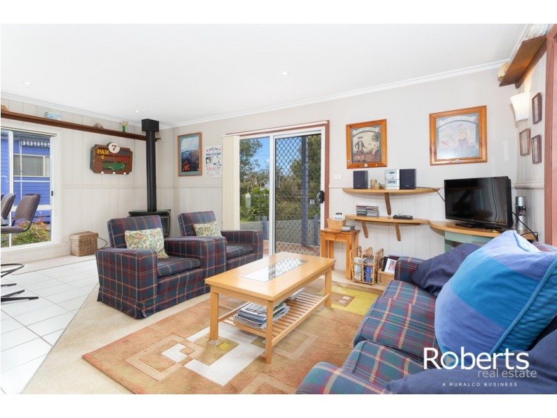 4/2 Tamar Crescent, Greens Beach TAS 7270