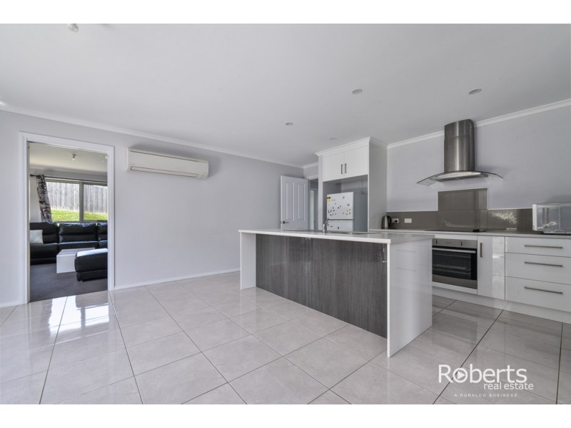 4 Ford Court, Newnham TAS 7248