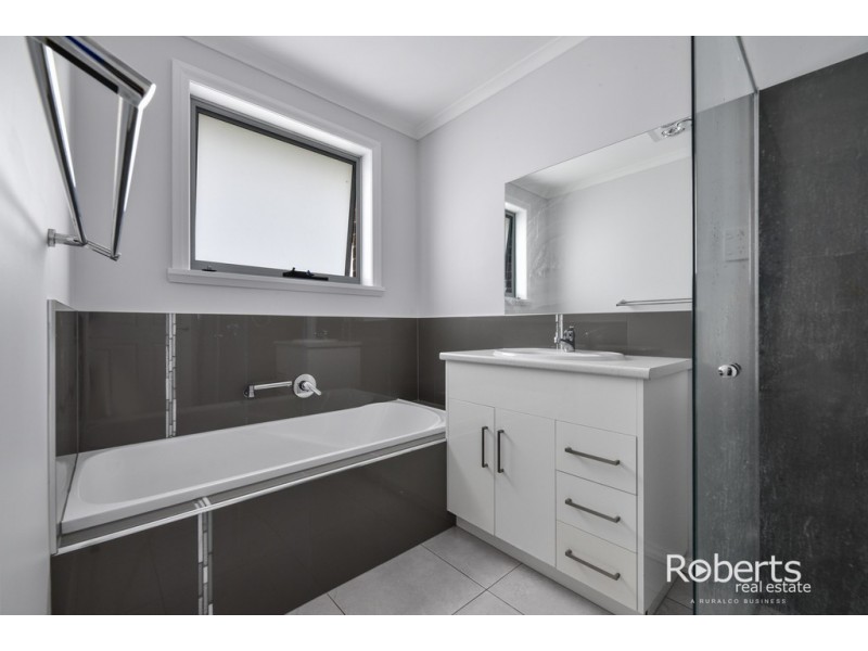 4 Ford Court, Newnham TAS 7248