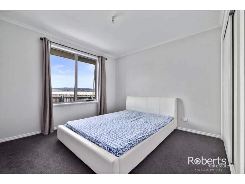 4 Ford Court, Newnham TAS 7248