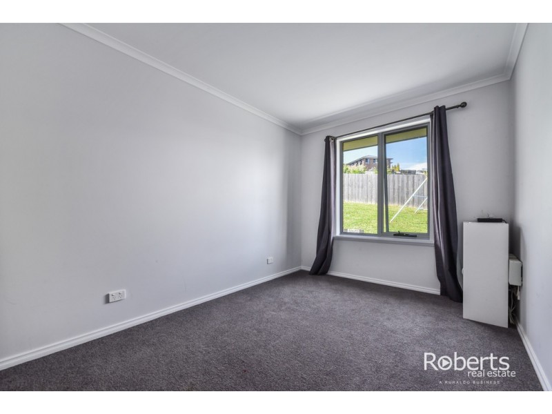 4 Ford Court, Newnham TAS 7248