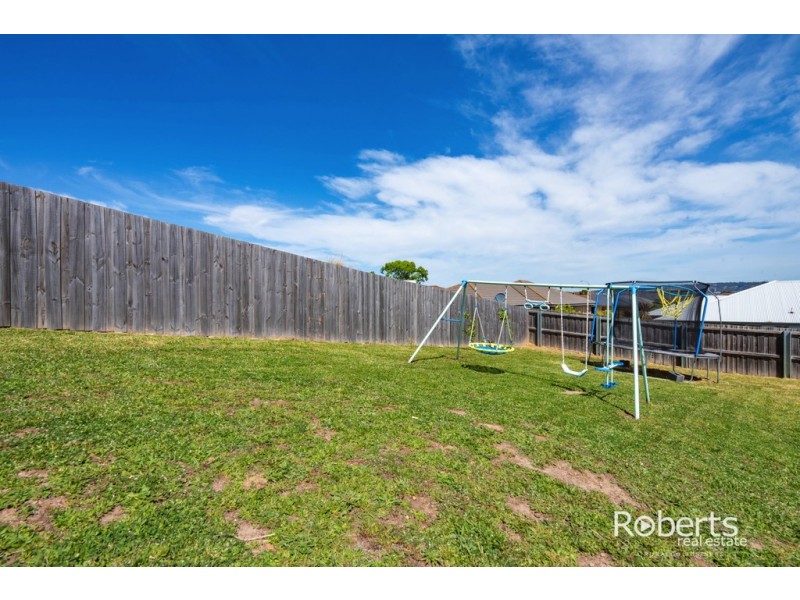 4 Ford Court, Newnham TAS 7248