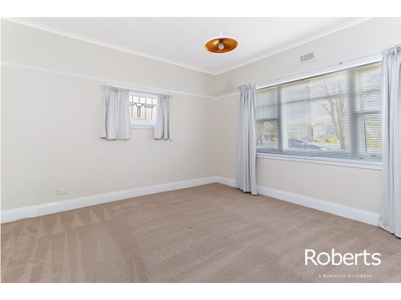 6 Allenby Street, Mowbray TAS 7248