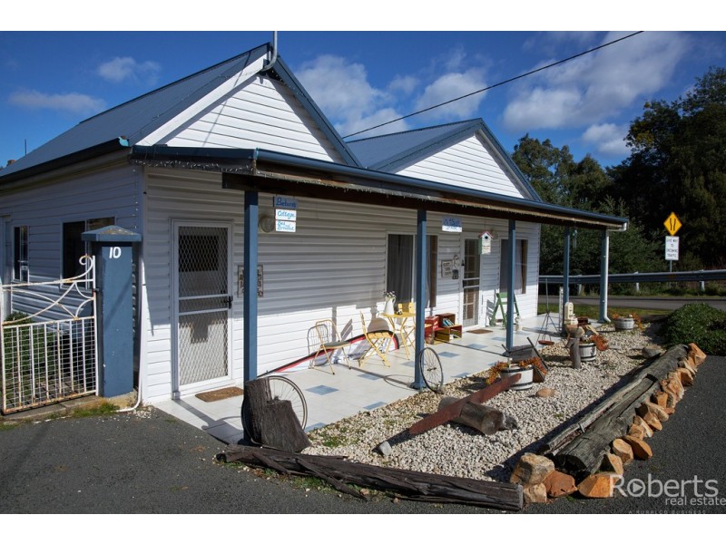 10 Scott Street, Branxholm TAS 7261