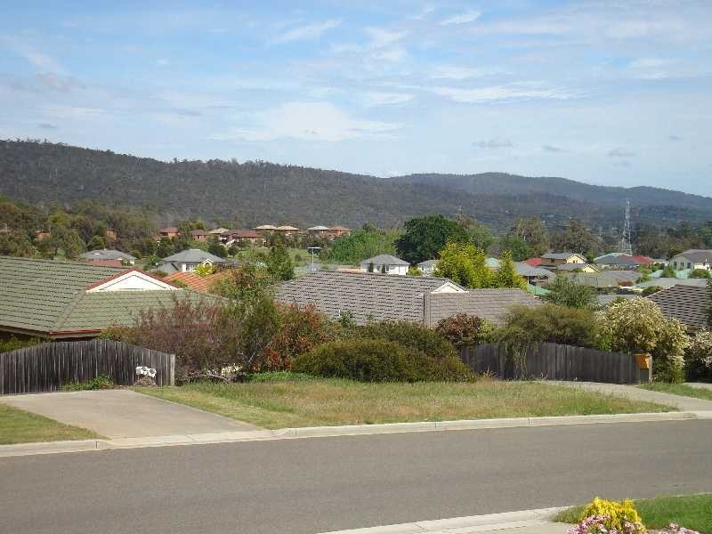 1/64 Las Vegas Drive, Prospect TAS 7250
