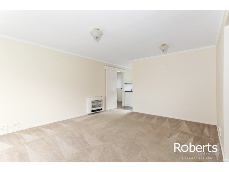 2/16 Country Club Avenue, Prospect TAS 7250