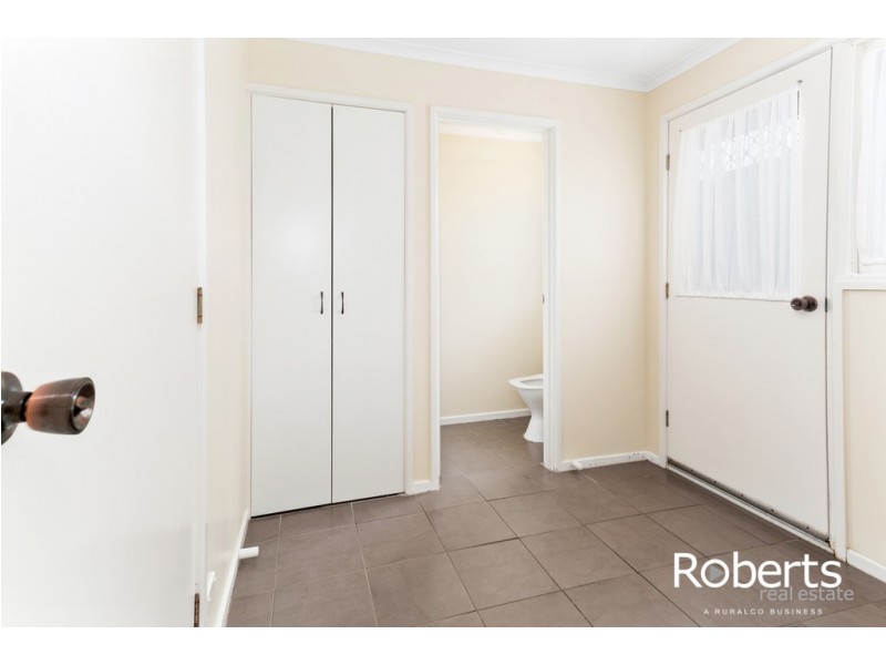 2/16 Country Club Avenue, Prospect TAS 7250