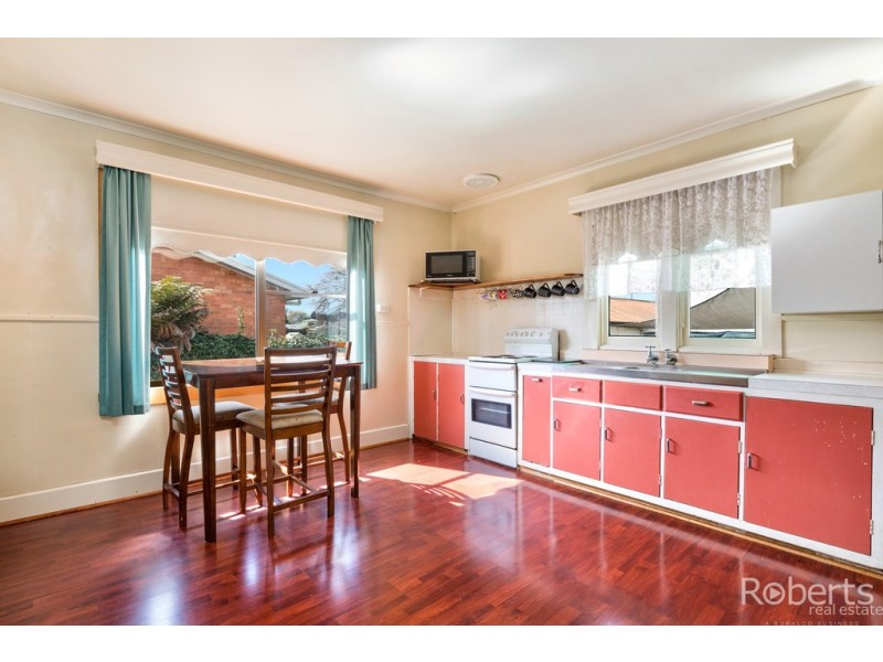 13 Coplestone Street, Scottsdale TAS 7260