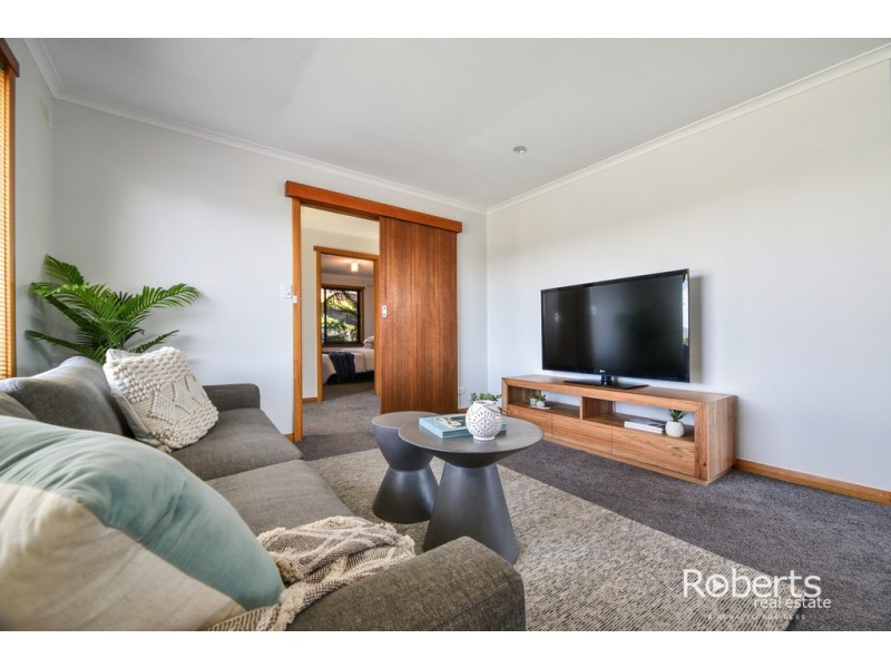 18 Wintercole Court, Newnham TAS 7248