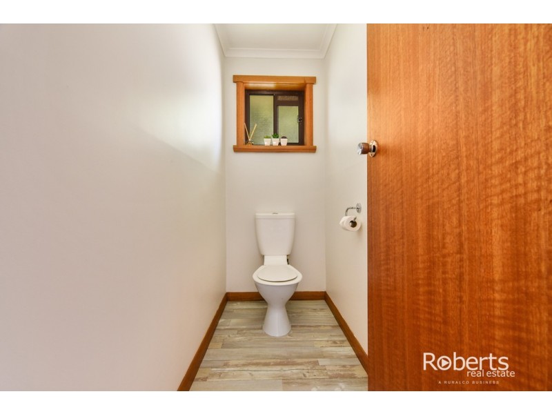 18 Wintercole Court, Newnham TAS 7248