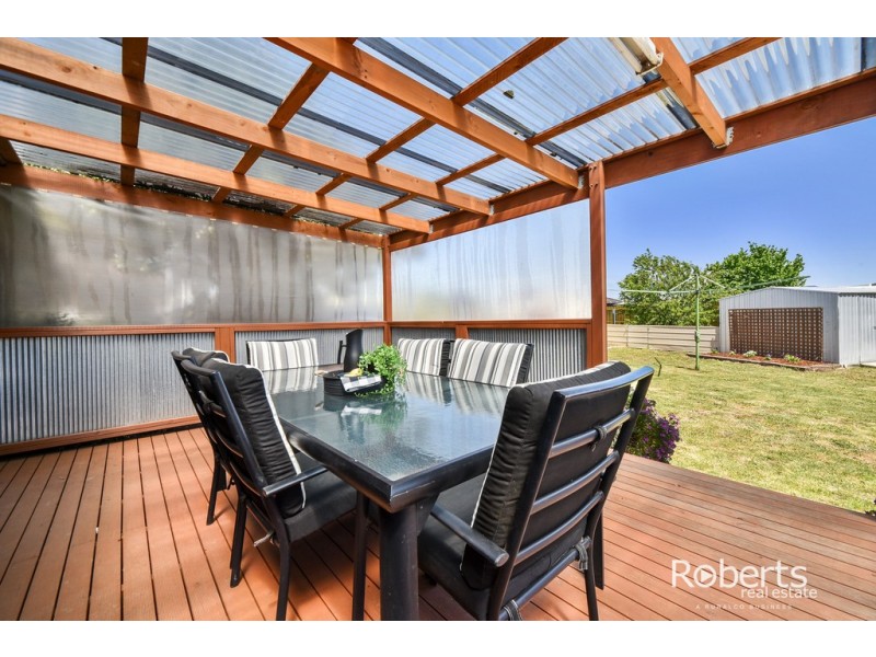 18 Wintercole Court, Newnham TAS 7248