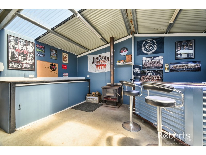 18 Wintercole Court, Newnham TAS 7248