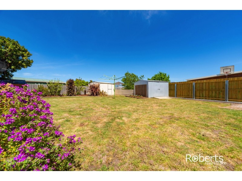 18 Wintercole Court, Newnham TAS 7248