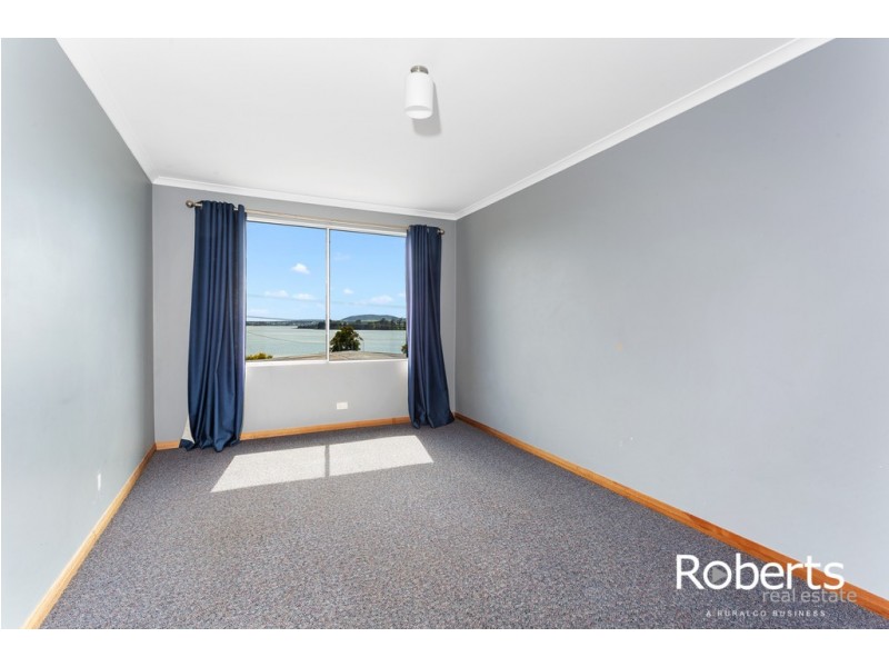 130 Sunset Boulevard, Clarence Point TAS 7270