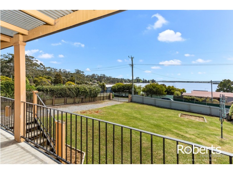 130 Sunset Boulevard, Clarence Point TAS 7270