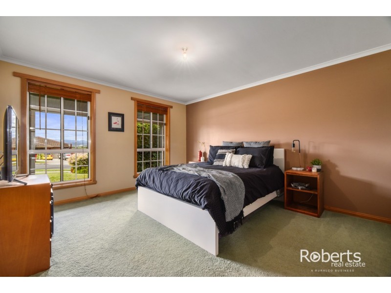 18 Delta Avenue, Youngtown TAS 7249