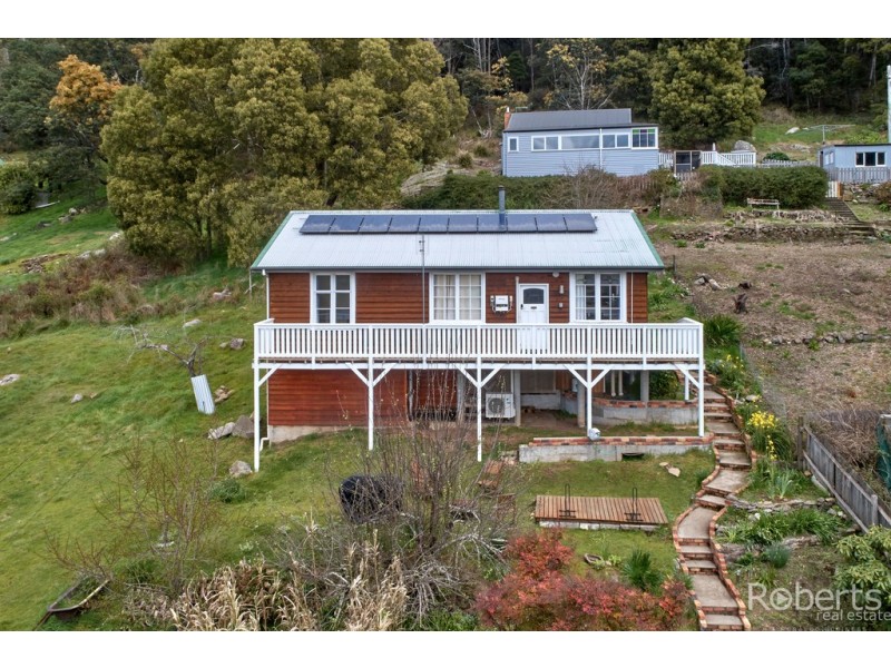 64 Main Street, Derby TAS 7264