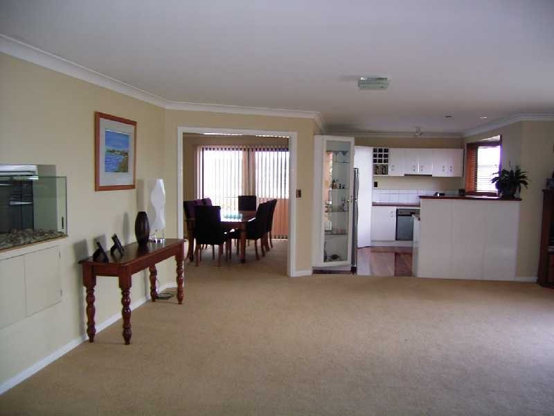 2 Picasso Place, Newnham TAS 7248