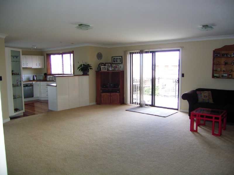 2 Picasso Place, Newnham TAS 7248