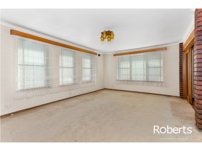 16 Ross Avenue, Invermay TAS 7248