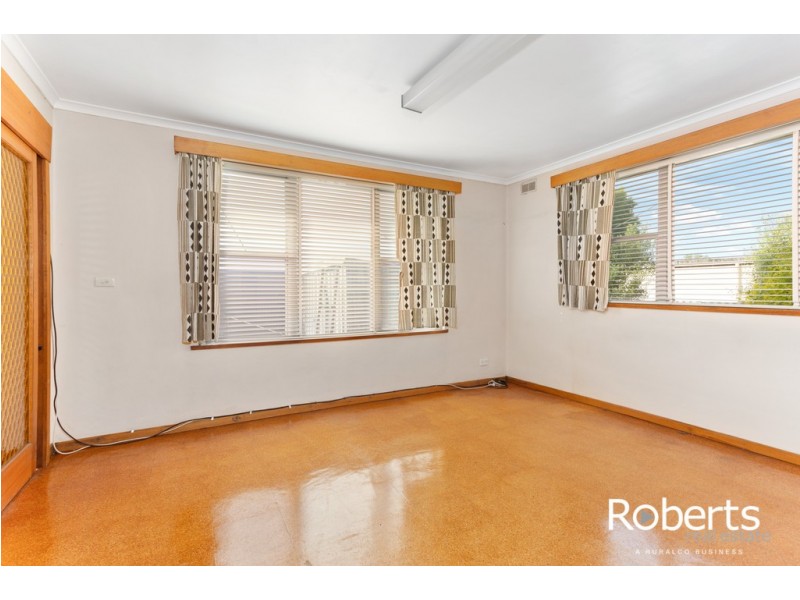 16 Ross Avenue, Invermay TAS 7248