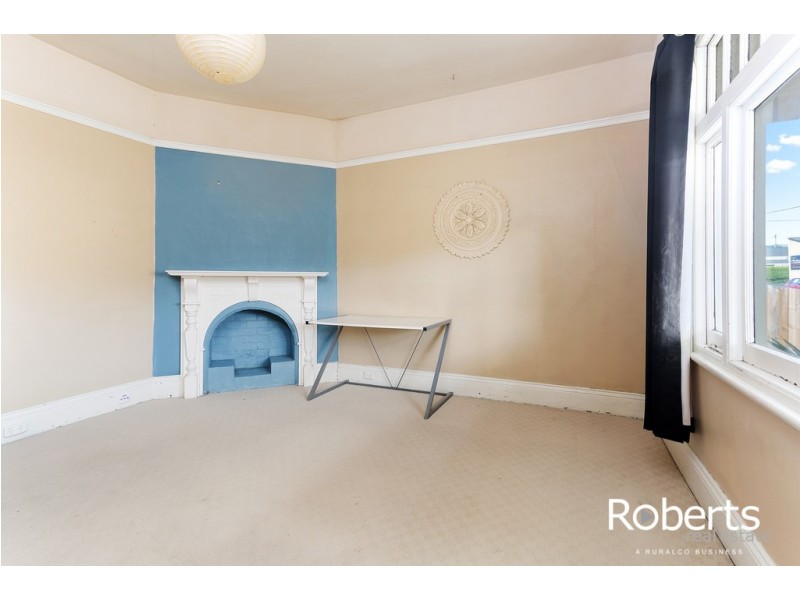 2 Waugh Street, Invermay TAS 7248