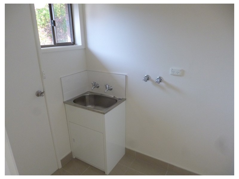 2/49 Country Club Avenue, Prospect TAS 7250