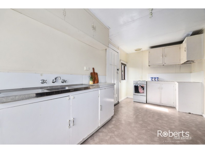 14 Jellico Street, Mowbray TAS 7248