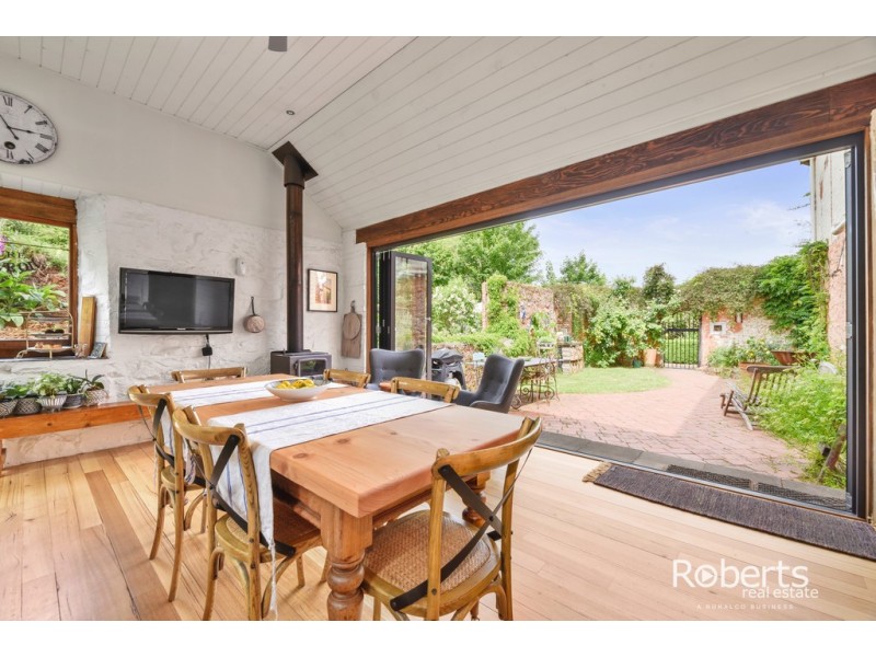 7 Westbury Place, Deloraine TAS 7304