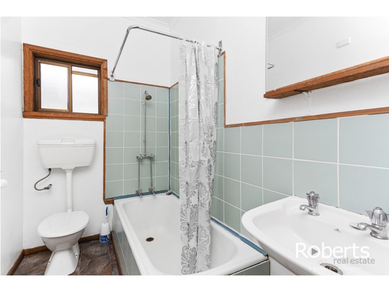 35 Foch Street, Mowbray TAS 7248