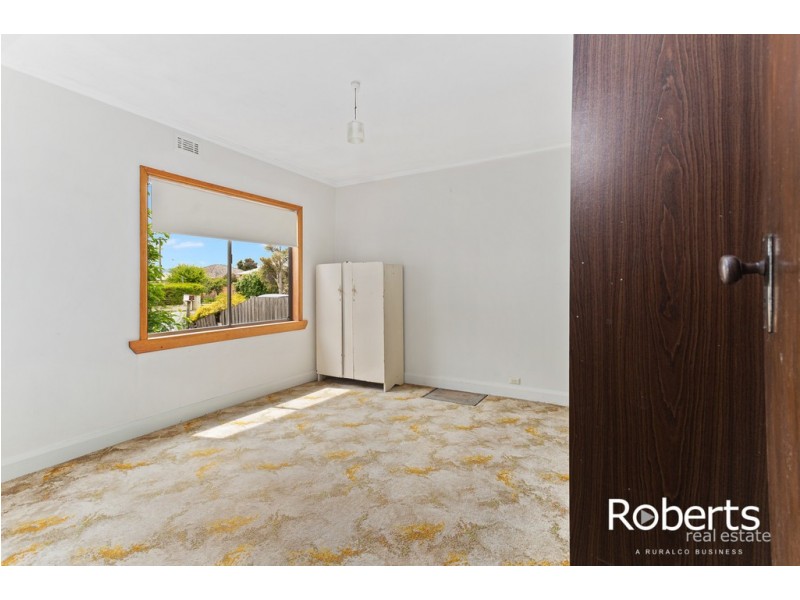 35 Foch Street, Mowbray TAS 7248
