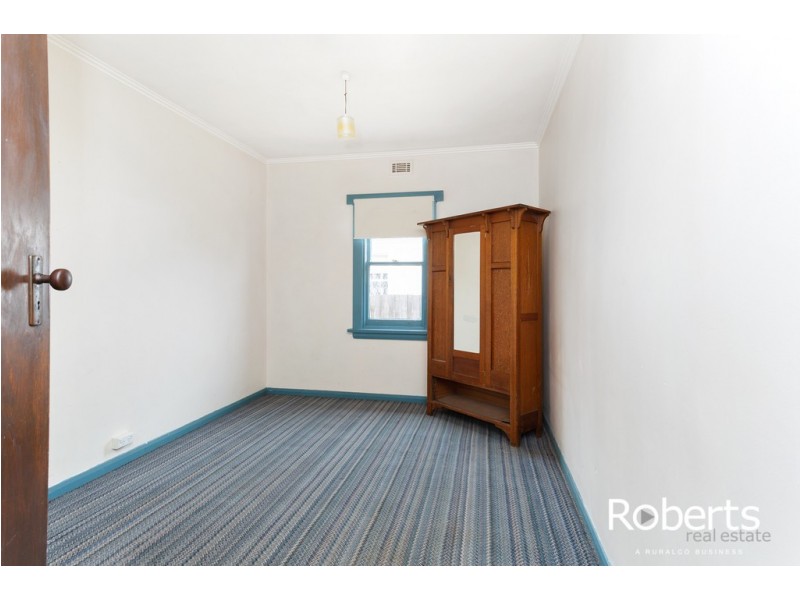 35 Foch Street, Mowbray TAS 7248